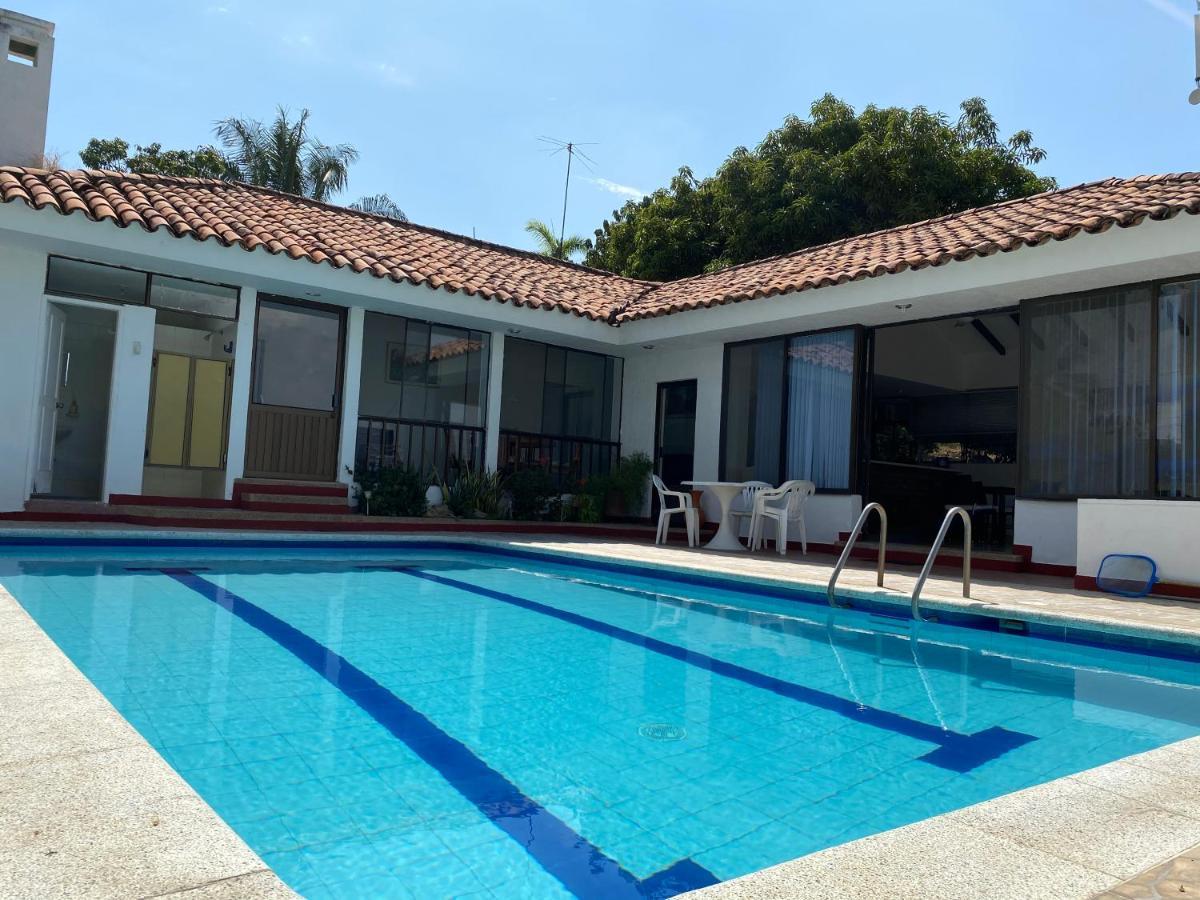 吉拉尔多特Casa El Penon别墅 外观 照片